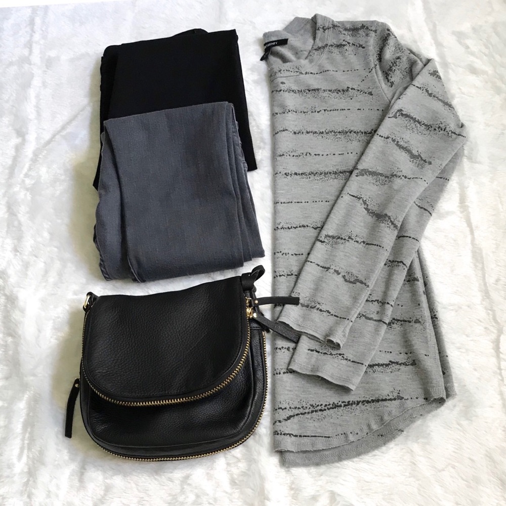 Fifteen Twenty Brand Long Sleeve Striped Sweater Top in Small - NWOT